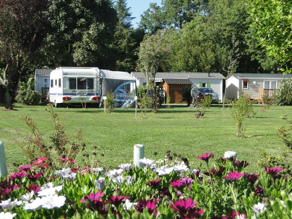 מלון מרס-לה-באן Flower Camping Le Rompval מראה חיצוני תמונה